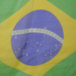 Voál s brazilskou vlajkou