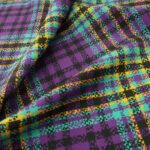 Batist černý s tyrkysovo-fialovou kostkou