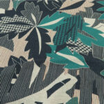 Teplákovka s pestrým vzorem