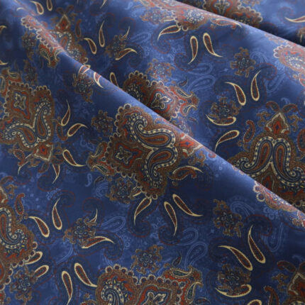 Plátno modré s hnědobéžovým pejsličkovým vzorem
