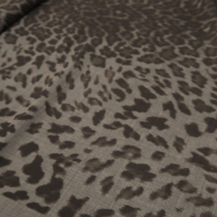 Plátno vlněné černé s leopardím vzorem