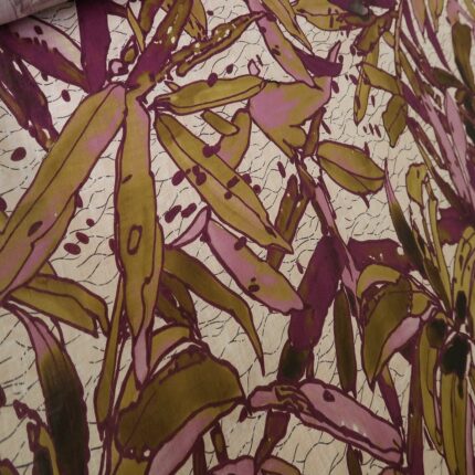 Plátno smetanové s fialovohnědými listy lněné