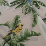 Krepdešín šedý s palmami a papoušky by Stella McCartney
