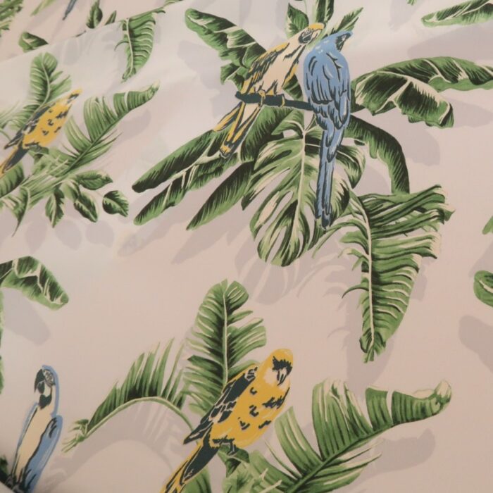Krepdešín šedý s palmami a papoušky by Stella McCartney