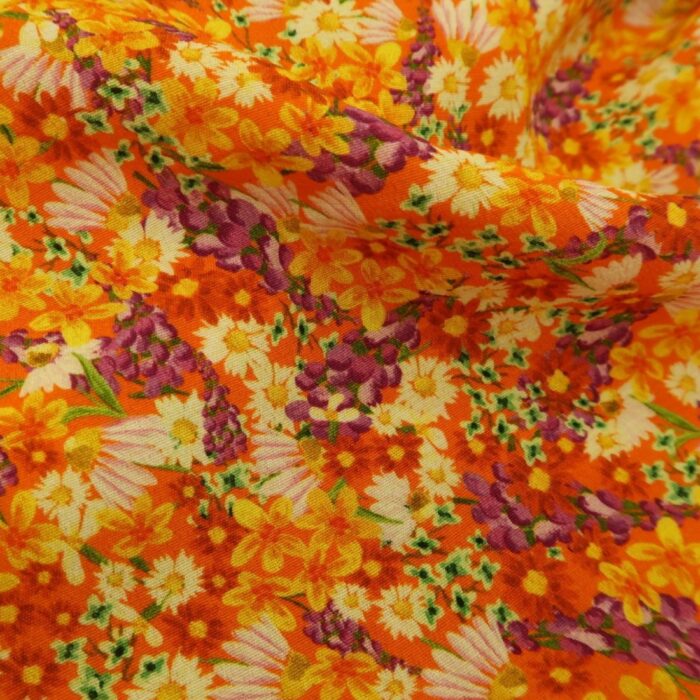 Krepdešín oranžový s drobnými květy