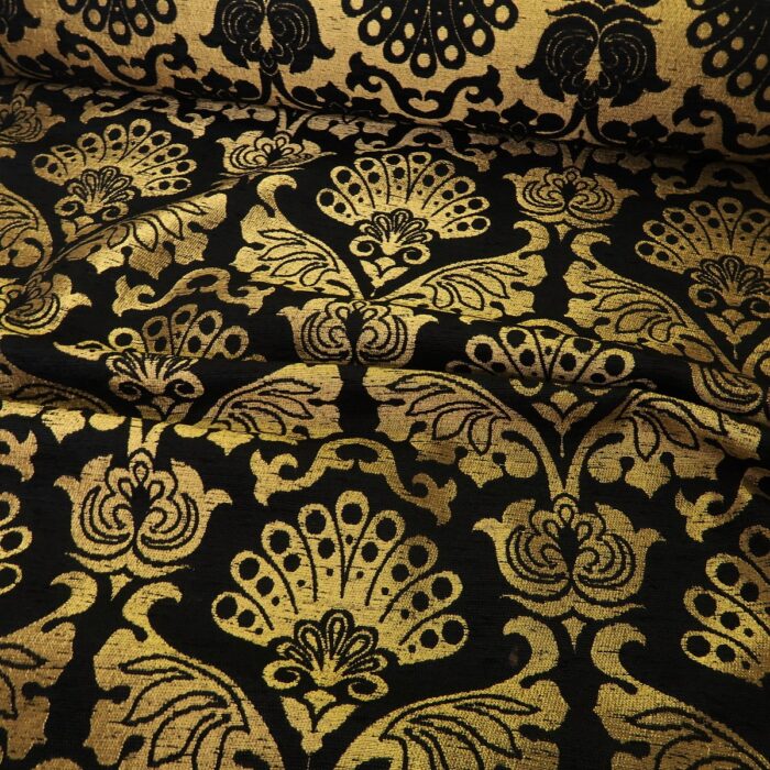 Brokát černý alá žinylka se zlatými ornamenty