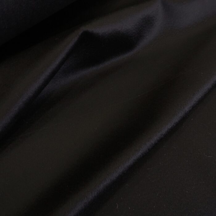 Kabátovka černá s kašmírem