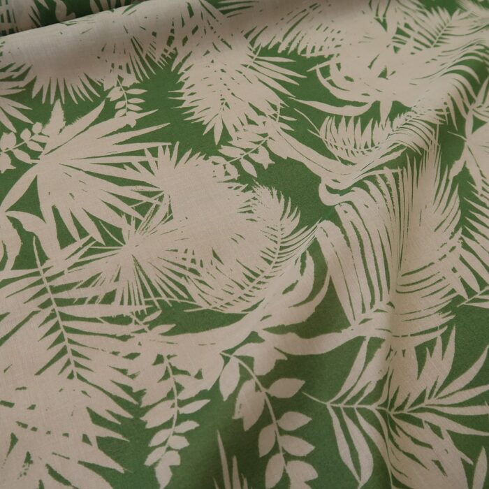 Batist zelený s béžovými palmovými listy