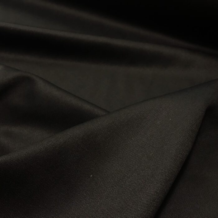 Kostýmovka černá