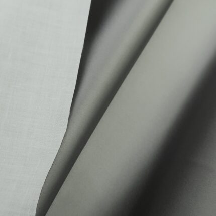 Satén šedý hedvábný tuhý - podlepený vliselínem