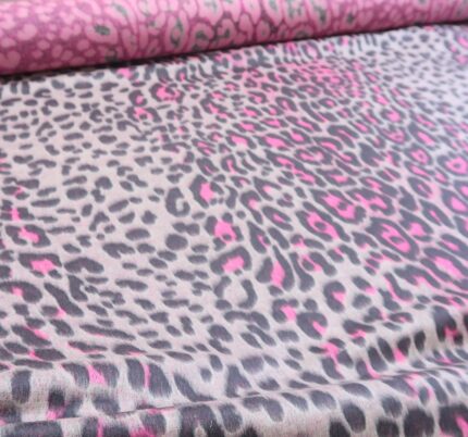Kabátovka neonově růžová s šedým leopardím vzorem