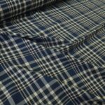 Serž se smetanovo-modrou kostkou košilový