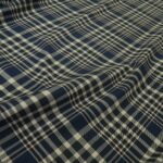 Serž se smetanovo-modrou kostkou košilový