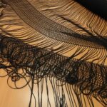 Síťovina černá á la krajka s třásněmi Missoni