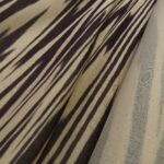 Úplet s lilkově fialovým a vanilkově žlutým žíháním