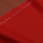 Satén červený vlněný