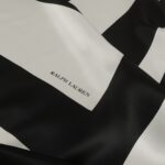 Satén bílý s černými čtverci Ralph Laurent