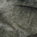 Plátno šedé s květinovým šedým vzorem