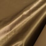 Satén hnědo-zlatý s krčeným efektem