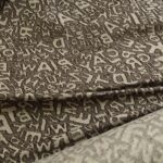 Úplet hnědý žakárový