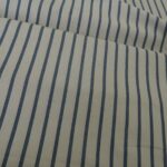 Plátno kouřově šedé s modrými proužky