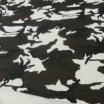 Kord bílý s hnědo-khaki maskáčovým vzorem