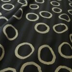 Kabátovka modro-černá s béžovými koly bavlněná