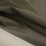 Šusťákovina s reflexním stříbrným nástřikem