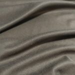 Úplet šedý hedvábný