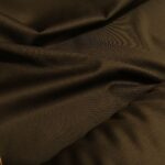 Vlněný serž hnědý