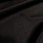 Vlněný serž černý