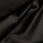 Satén černý pevný viskózový