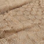 Krajka béžová se vzorem lístků