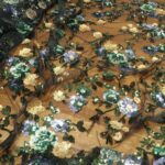 Krajka tylová černá s barevnými flitrovými květy