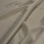 Satén bílý matnější