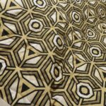 Prošev béžový s geometrickým vzorem double