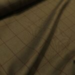 Kostýmovka zelená s vínovým rastrem ze lne a hedvábí