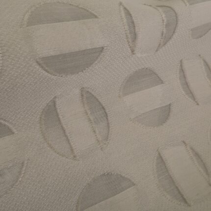 Žakár béžový á la devoré s průhlednými puntíky