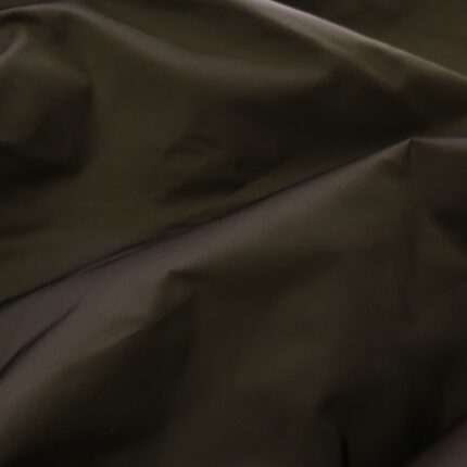 Dyšes hnědý hedvábný