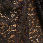 Krajka černá plastická