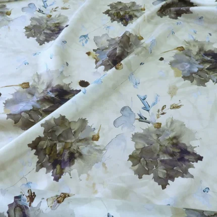 Ponžé bílé s květinovým vodovým vzorem