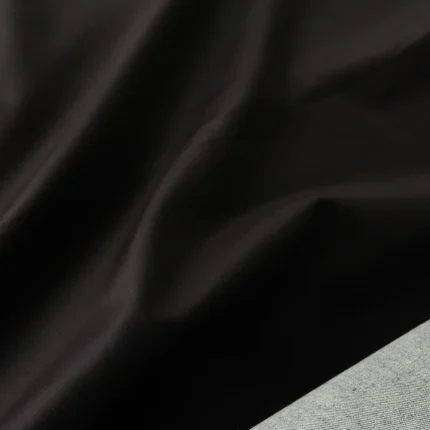 Denim modrý s černým sametovým povrchem